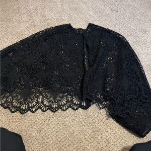 Source Unknown Black Crochet Lace Capelet